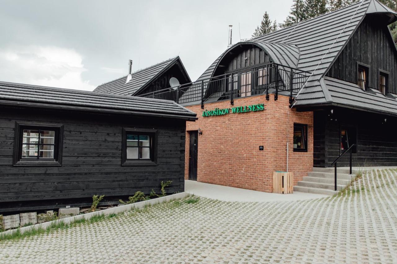 Wellness Rezort Janosikov Dvor Zázrivá Εξωτερικό φωτογραφία